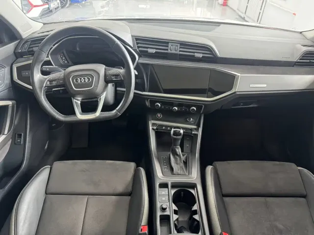 Audi Q3 — Фото автомобиля 7
