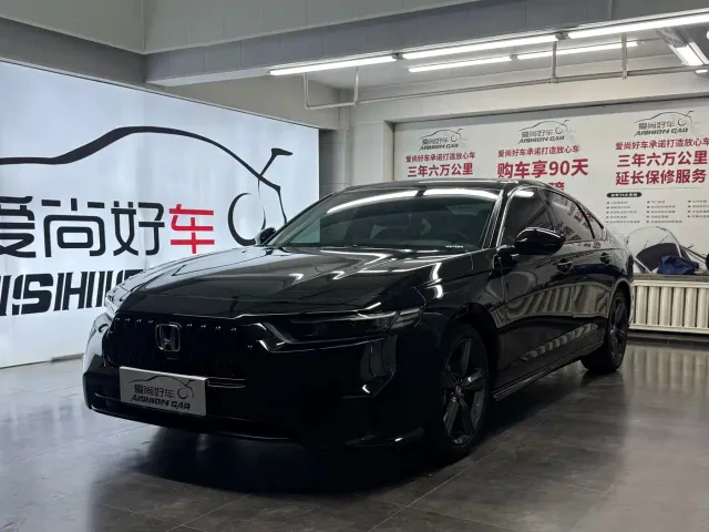 Фотография автомобиля — Honda Inspire