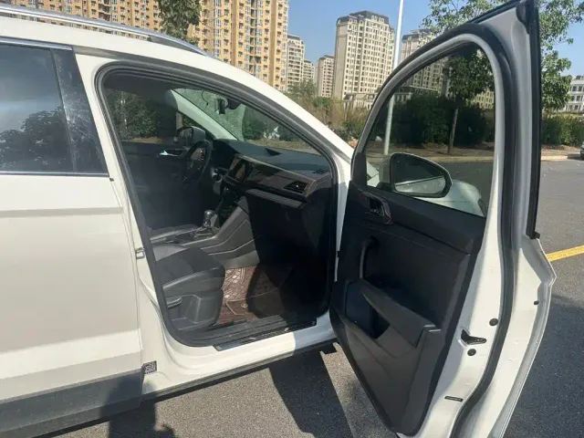 Volkswagen Tharu — Фото автомобиля 9
