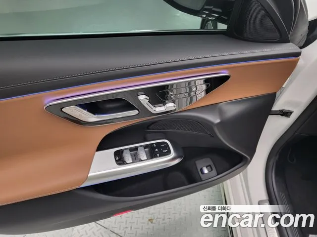Mercedes-Benz E-Class W214 — Фото автомобиля 8