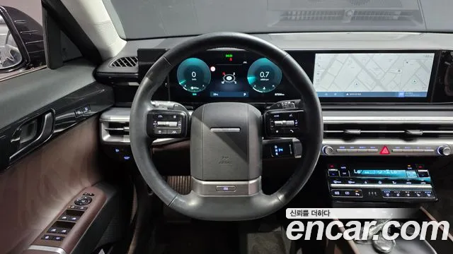 Hyundai Grandeur GN7 — Фото автомобиля 13