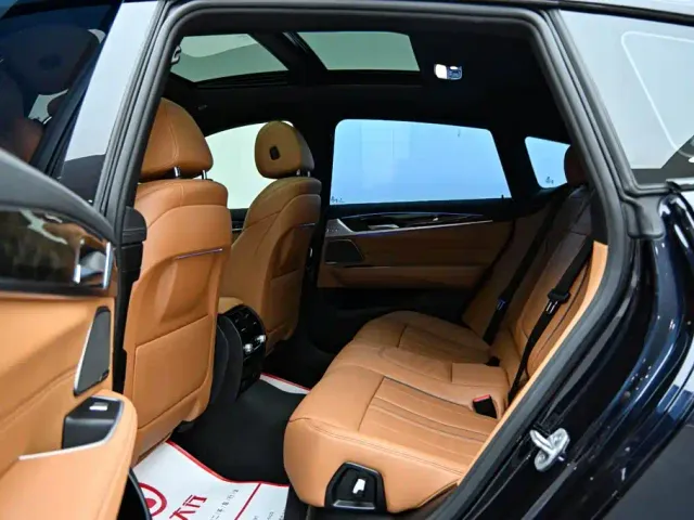 BMW 6 Series Gran Turismo — Фото автомобиля 12