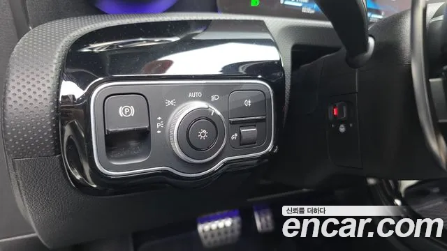 Mercedes-Benz A-Class — Фото автомобиля 14