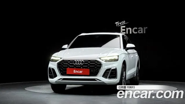 Audi Q5 45 TFSI quattro Premium — Фото автомобиля 3