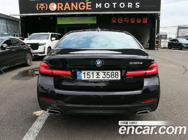BMW 5-Series 5 серия (G30) — Фото автомобиля 3