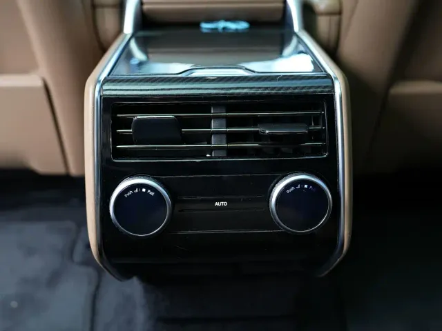 Land Rover Range Rover — Фото автомобиля 17