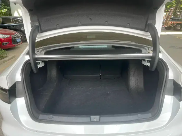 BYD Seal 05 DM-i — Фото автомобиля 11