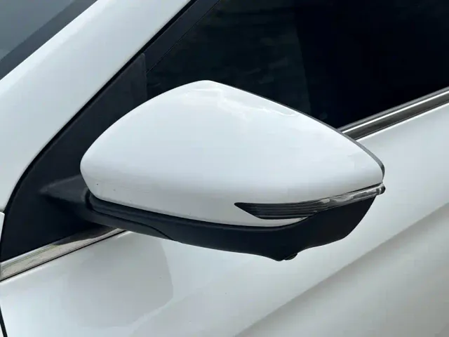 Geely Binrui — Фото автомобиля 10