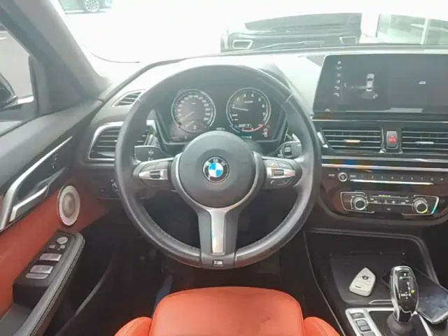 BMW 1 Series — Фото автомобиля 10