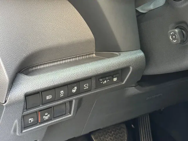 Toyota Sienna — Фото автомобиля 25