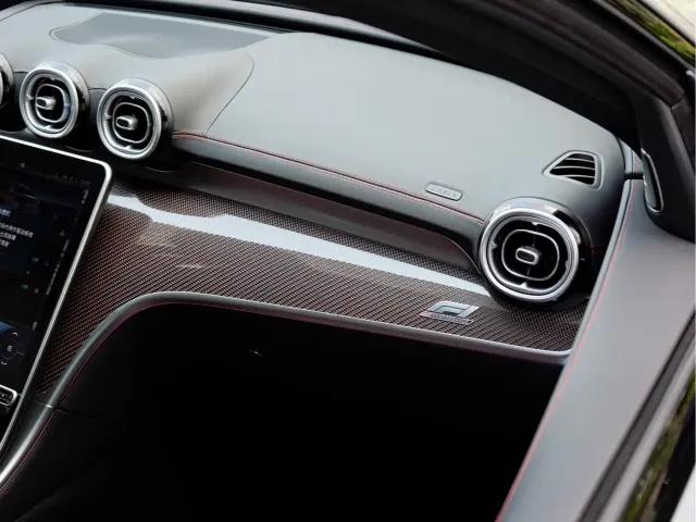 Mercedes-Benz Mercedes-Benz C-Class AMG New Energy 2024 Mercedes-AMG C 63 S E PERFORMANCE F1 Edition — Фото автомобиля 18
