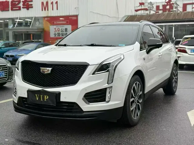 Cadillac XT5 — Фото автомобиля 3