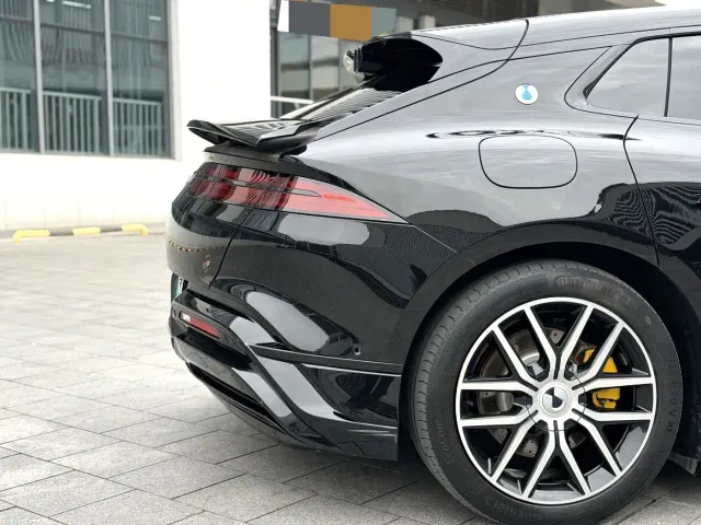 Denza Z9GT — Фото автомобиля 9