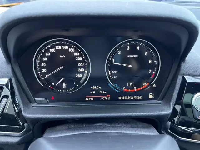 BMW 1 Series — Фото автомобиля 12