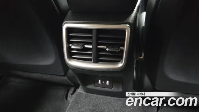 Kia K5 Новый K5 3 поколение 2.0 LPi(Для проката) — Фото автомобиля 28