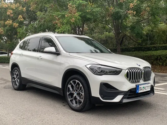 BMW X1 — Фото автомобиля 3