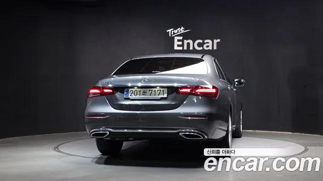 Mercedes-Benz E-Class W213 — Фото автомобиля 4