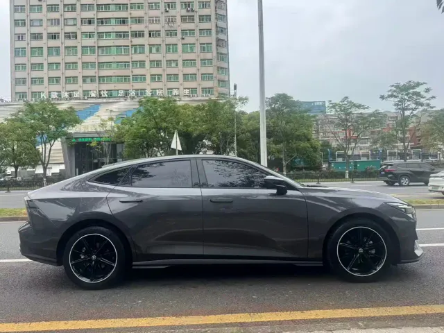 Changan UNI-V — Фото автомобиля 4
