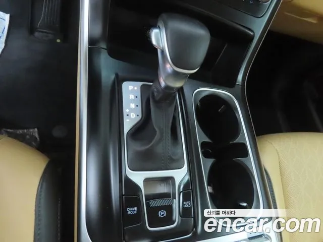 Kia Carnival 4th Gen — Фото автомобиля 11