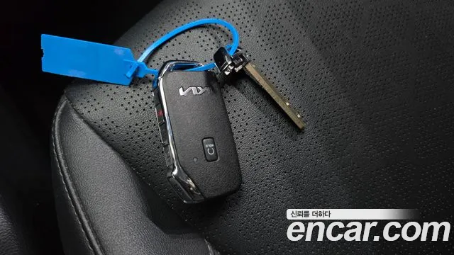 Kia Seltos New — Фото автомобиля 23