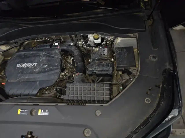 GAC Trumpchi GS8 — Фото автомобиля 21