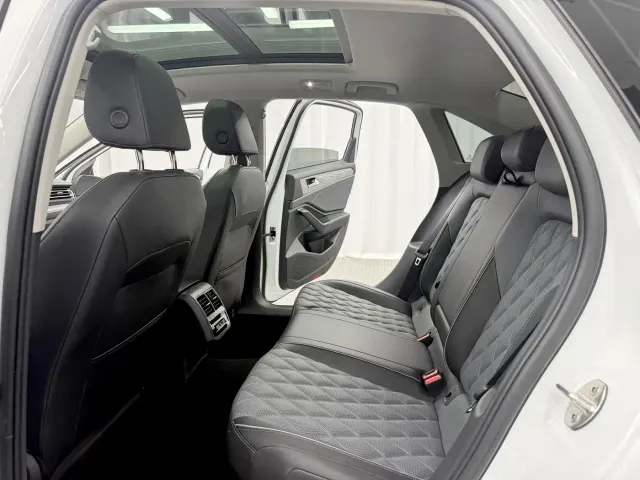 Volkswagen Sagitar — Фото автомобиля 10
