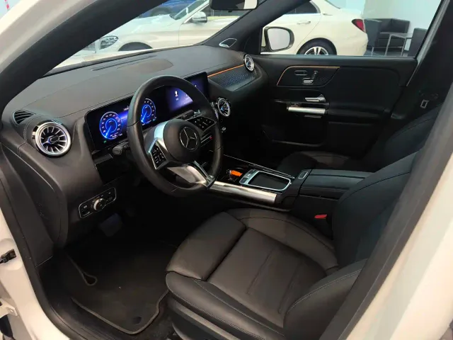 Mercedes-Benz EQA — Фото автомобиля 7