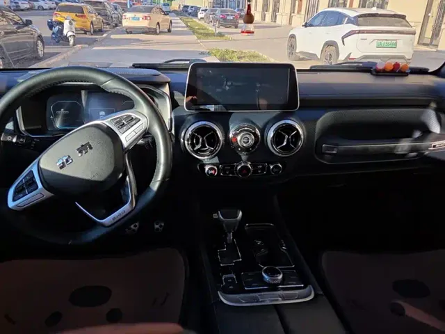 BAIC BJ40 — Фото автомобиля 12