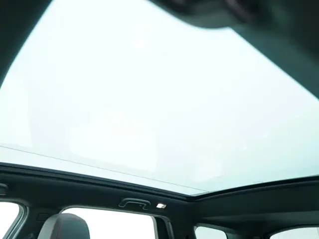 Land Rover Discovery Sport — Фото автомобиля 11