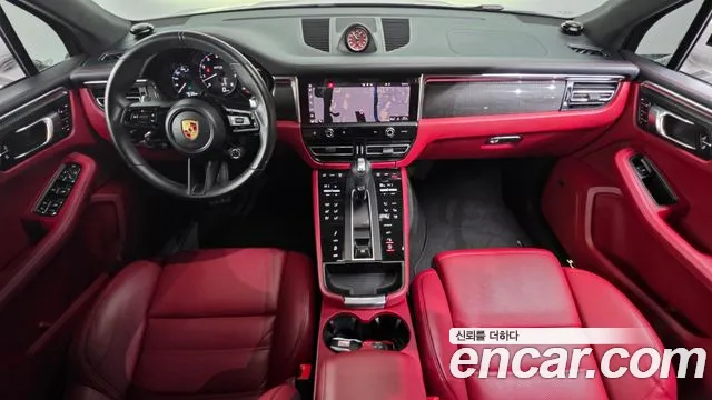 Porsche Macan — Фото автомобиля 7