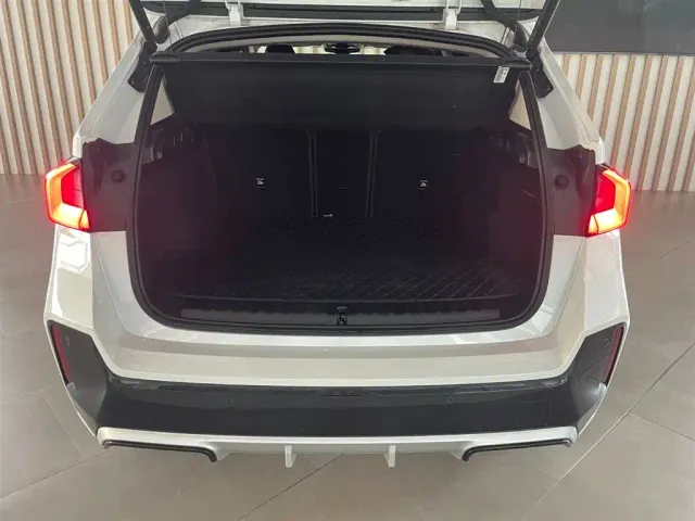 BMW X1 — Фото автомобиля 12