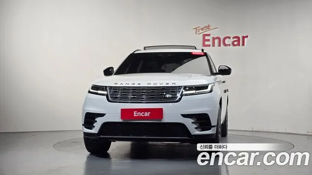 Land Rover Range Rover Velar — Фото автомобиля 3