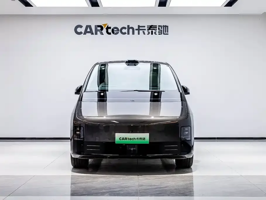 Li Auto Li Auto MEGA 2024 Ultra — Фото автомобиля 3