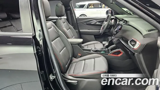 ChevroletGMDaewoo Trailblazer Trailblazer 1.3 турбо 4WD — Фото автомобиля 24