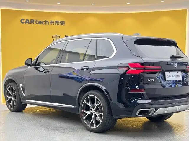 BMW X5 — Фото автомобиля 6