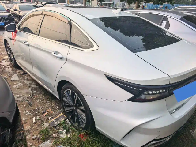 Chery Arrizo 8 — Фото автомобиля 5