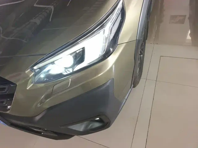 Subaru Outback — Фото автомобиля 23