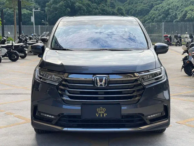Honda Odyssey — Фото автомобиля 5