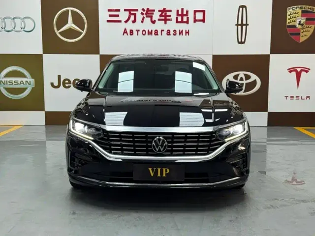 Volkswagen Passat — Фото автомобиля 2
