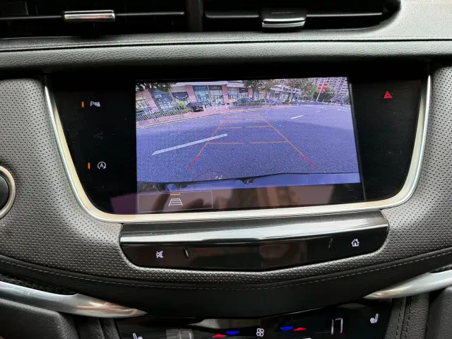Cadillac XT5 — Фото автомобиля 21
