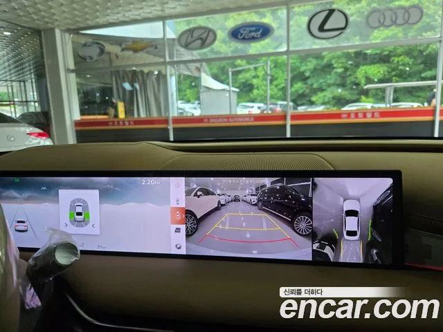 Genesis G80 Бензин 2.5 турбо AWD — Фото автомобиля 15