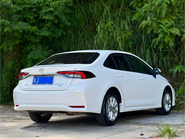 Toyota Corolla — Фото автомобиля 6