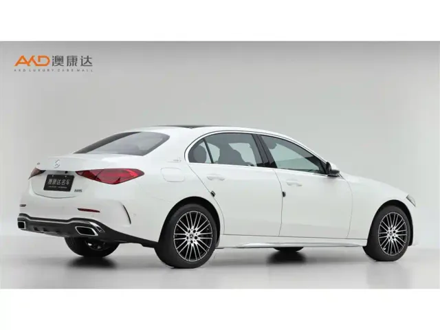 Mercedes-Benz C-Class — Фото автомобиля 3