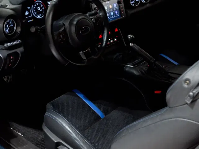 Subaru BRZ — Фото автомобиля 4