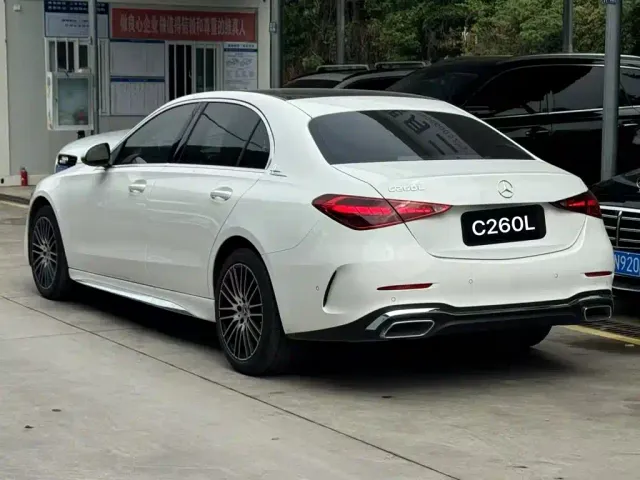Mercedes-Benz C-Class — Фото автомобиля 5