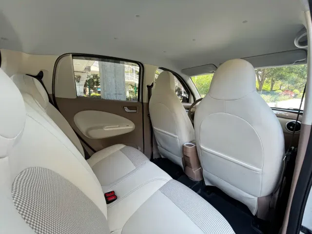 Wuling Hongguang Mini EV — Фото автомобиля 8