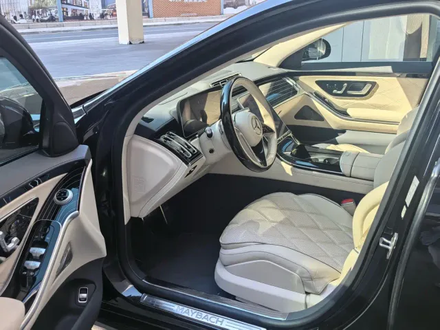 Mercedes-Benz Maybach S-Class — Фото автомобиля 7