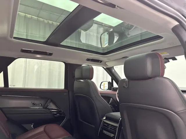 Land Rover Range Rover Sport — Фото автомобиля 30
