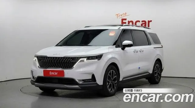 Фотография автомобиля — Kia Carnival Generation 4