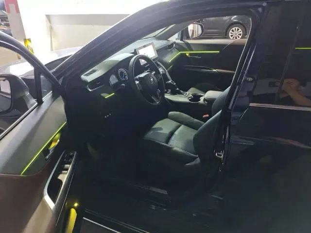 Toyota Harrier — Фото автомобиля 6